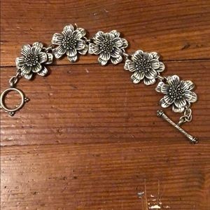 Lucky brand flower bracelet